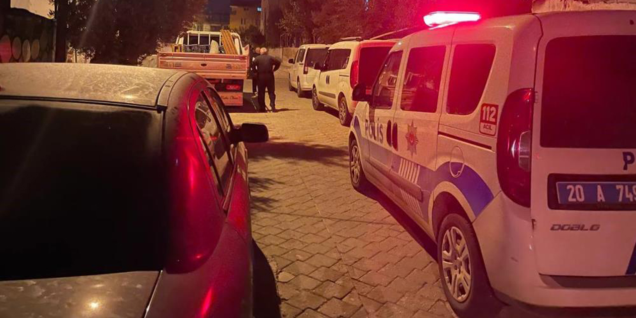8 yaşındaki çocuk annesini vurdu