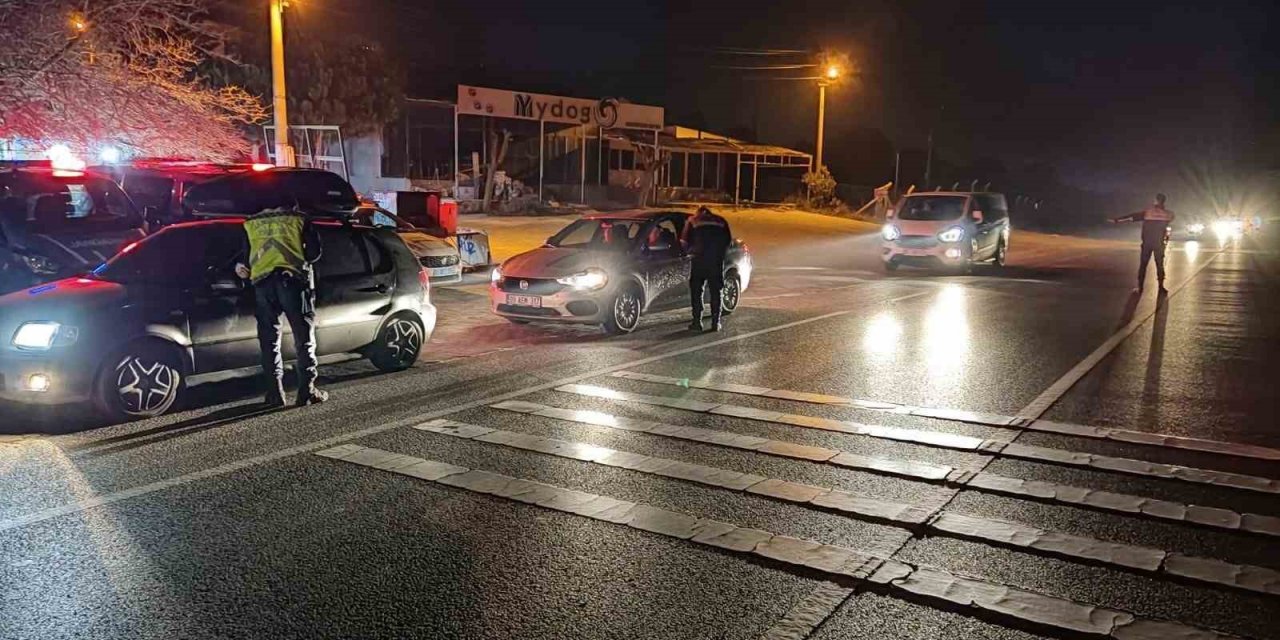 Aydın’da 1 ayda 461 araç trafikten men edildi