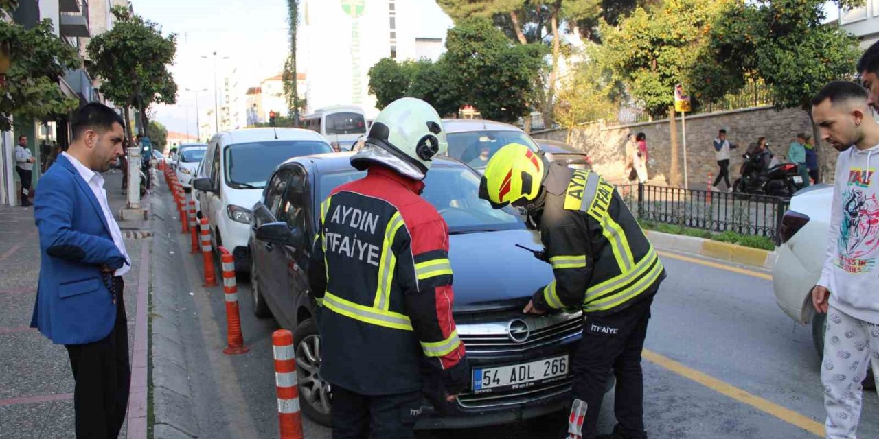 Araç yangını ihbarı ekipleri harekete geçirdi