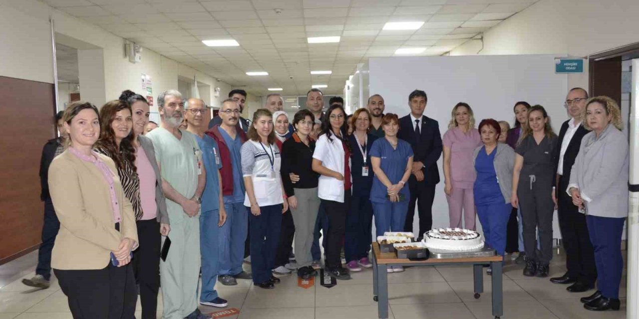 Aydın’da sağlıkçılardan ’Acil Sağlık Hizmetleri Haftası’ kutlaması