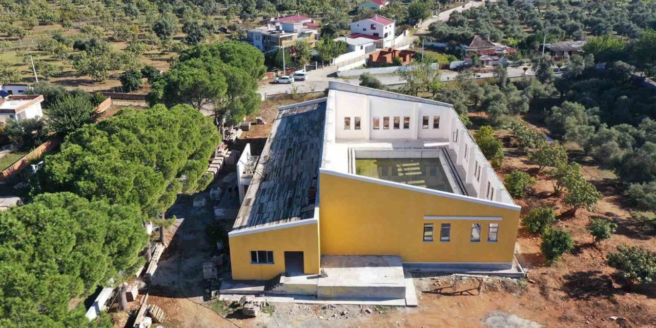 Germencik yüzme havuzu açılış için gün sayıyor