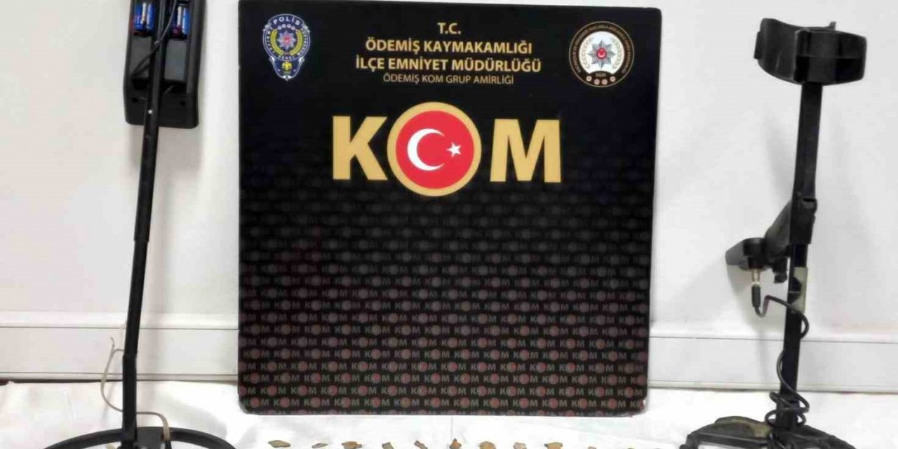 İzmir’de tarihi eser kaçakçılarına operasyon: 2 gözaltı