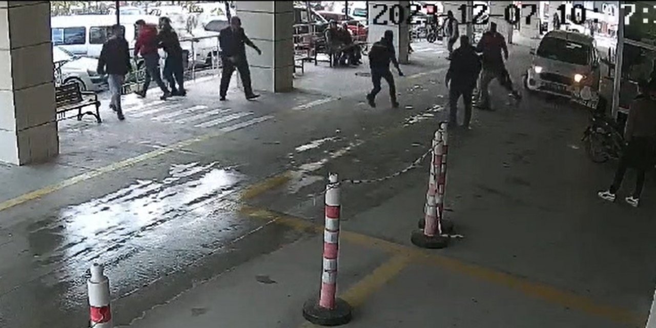 Silahlı kavgayı jandarmanın dikkati önledi