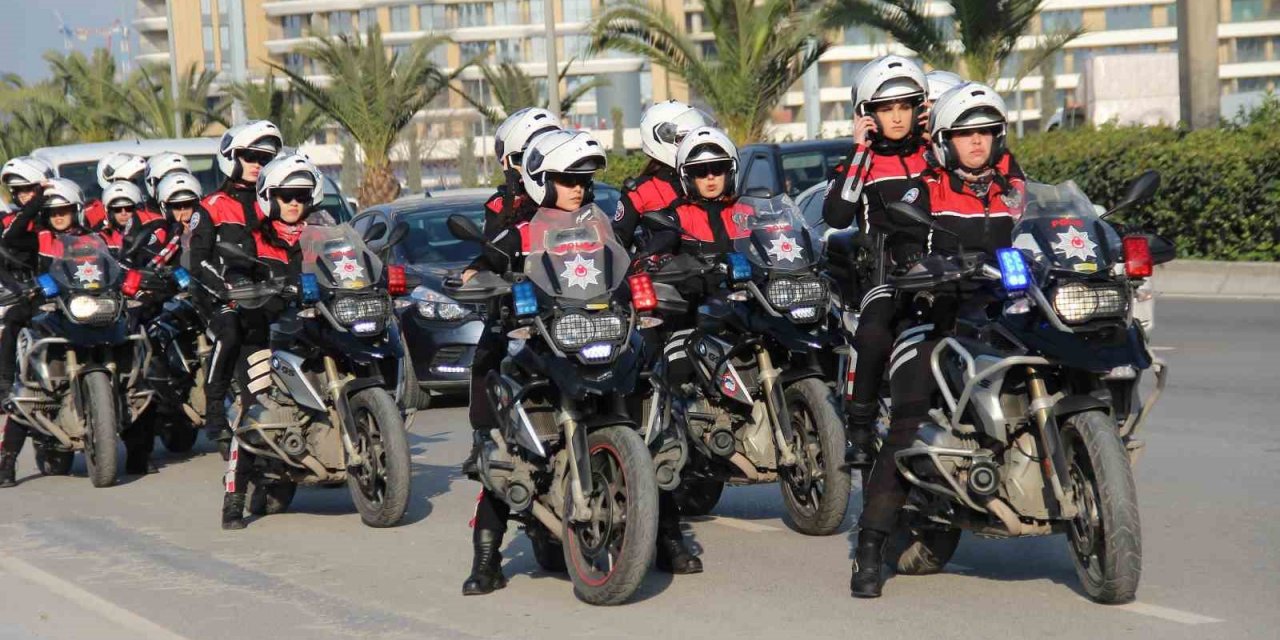 İzmir’de polis ekiplerinin suçla mücadelesi sürüyor