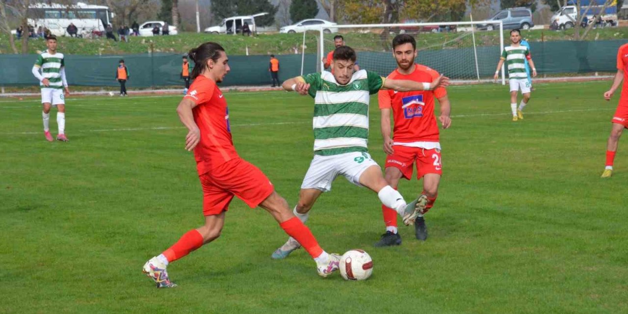 TFF 3. Lig: Efeler SFK: 0 - 1954 Kelkit Hürriyet SK: 1