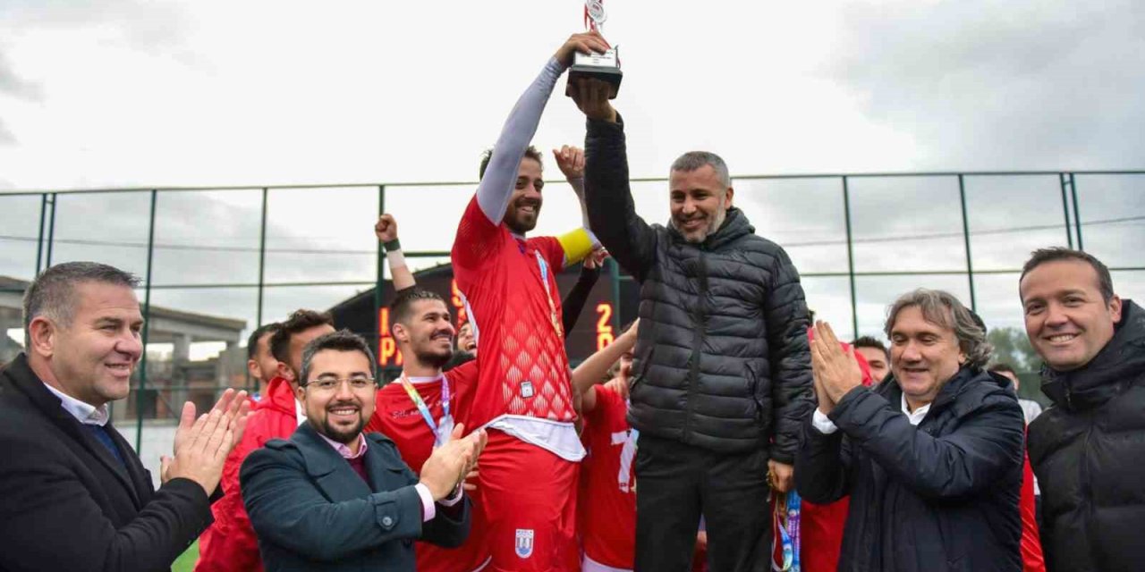 Şampiyon MSKÜ, Süper Lig Play-off’ta