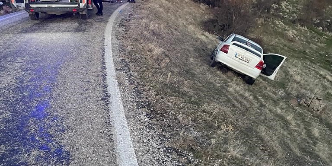 Manisa’da iki otomobilin karıştığı kazada 1’i çocuk 8 kişi yaralandı