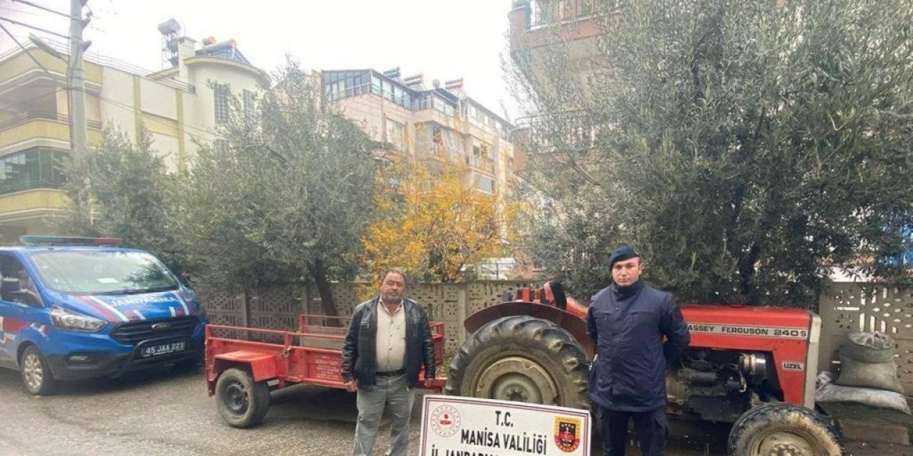 Manisa’da çalınan traktörü jandarma buldu
