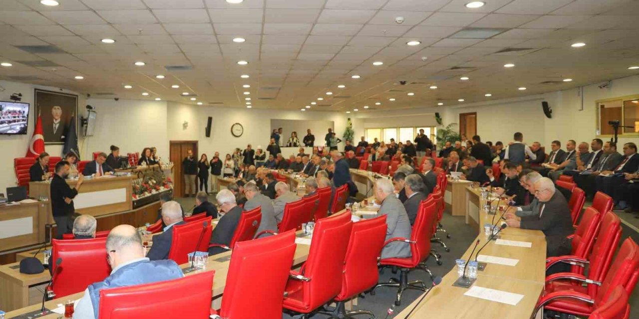 Aydın Büyükşehir, vefat eden Başkan Dinçer’in ismini yaşatacak