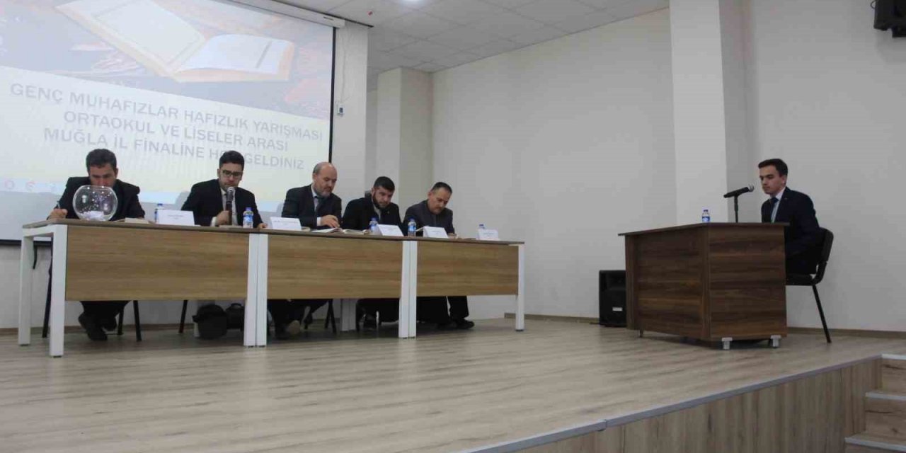 Köyceğiz’de genç muhafızlar hafızlık yarışması yapıldı