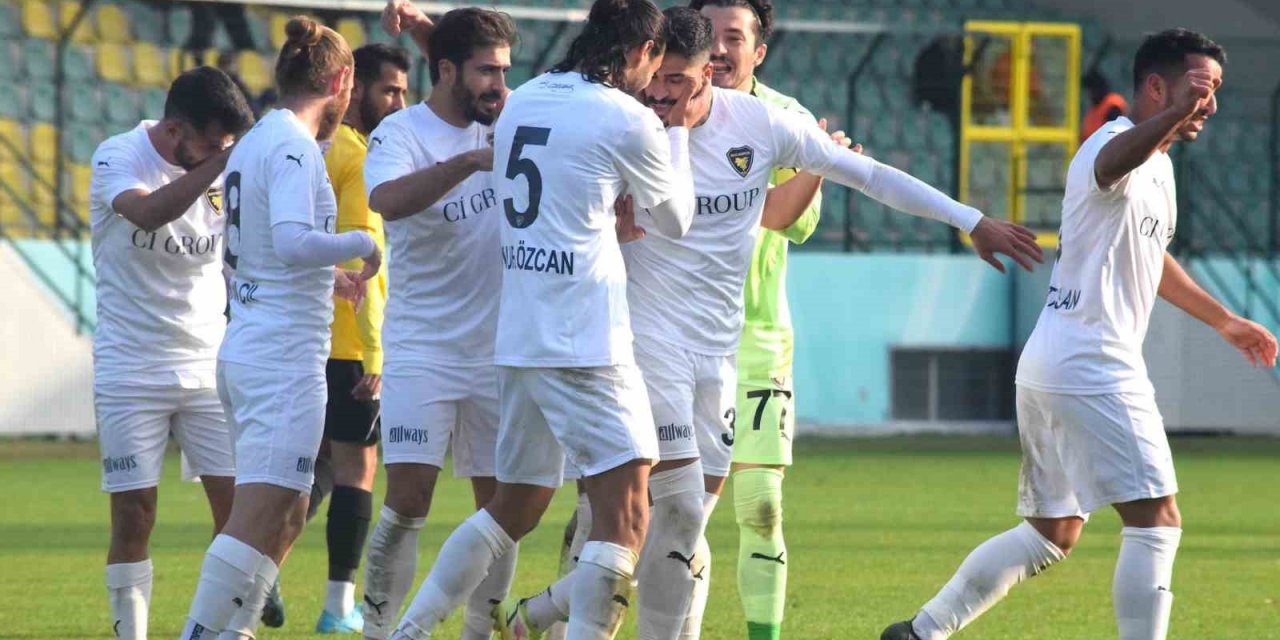 Bucaspor 1928, deplasmanda kaybetmeyen tek takım