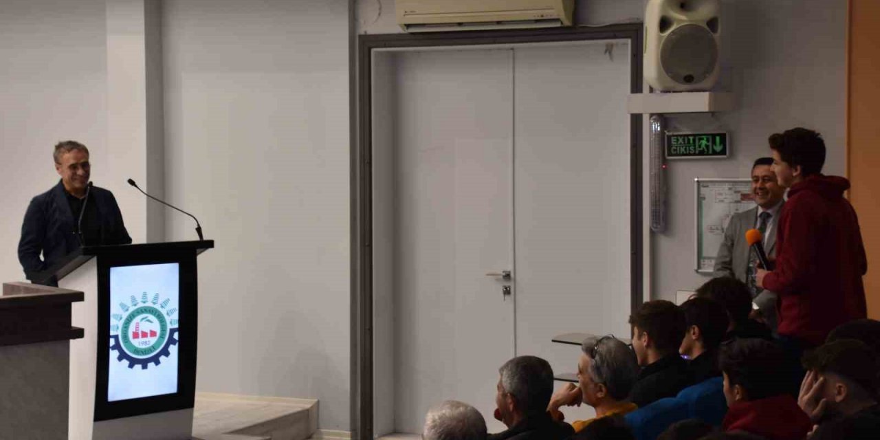 Ersun Yanal, DOSTEK Koleji öğrencileriyle Türk sporunu konuştu