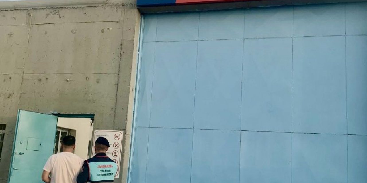 Beş ayrı suçtan aranıyordu, Bodrum’da yakalandı