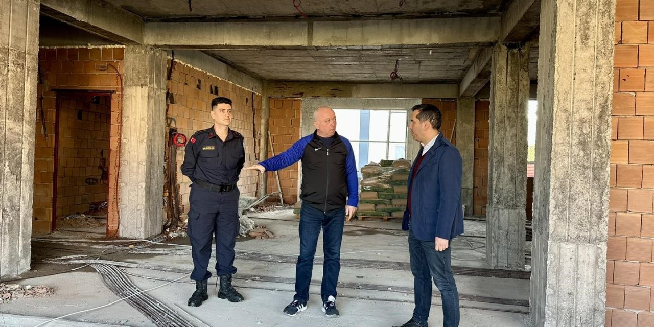 Kaymakam Aktaş, Gençlik Merkezi’ni inceledi