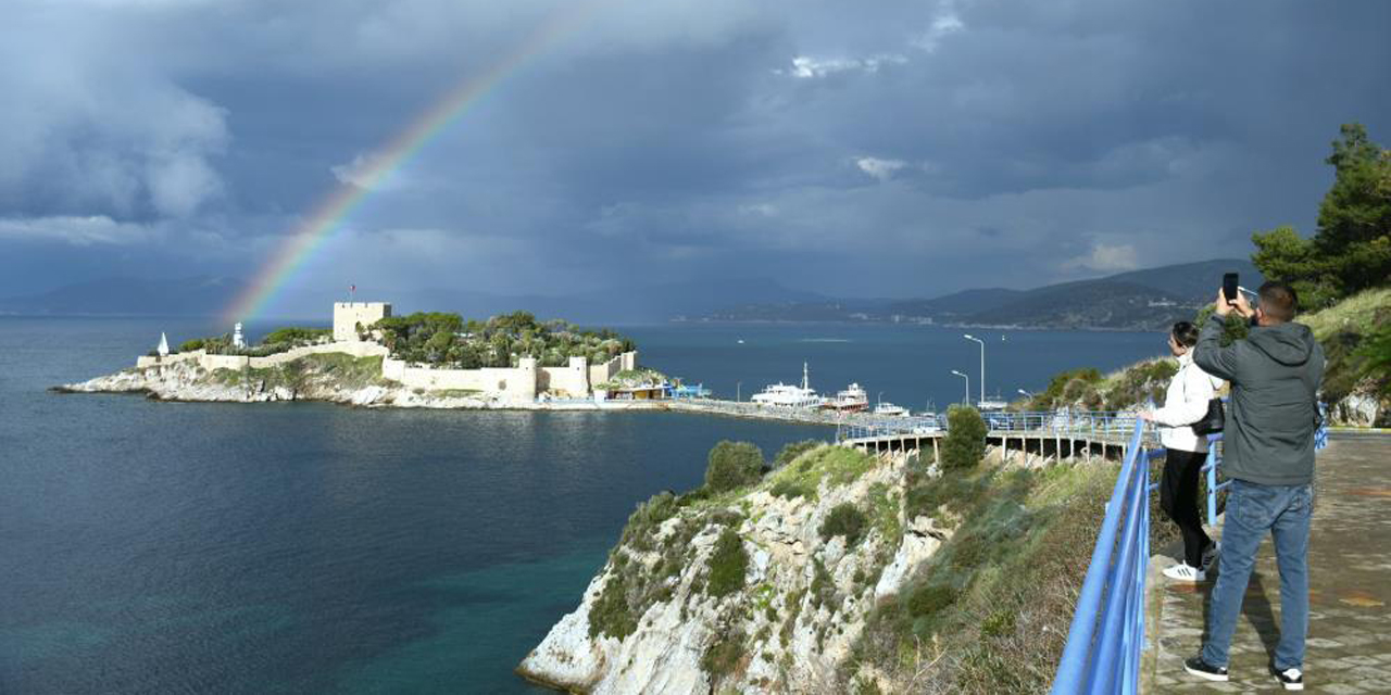 Gökkuşağının renkleri tarih ile birleşti