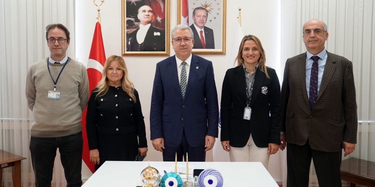 Akademisyenlerden, çocukların hastane fobisini önlemeye yönelik proje