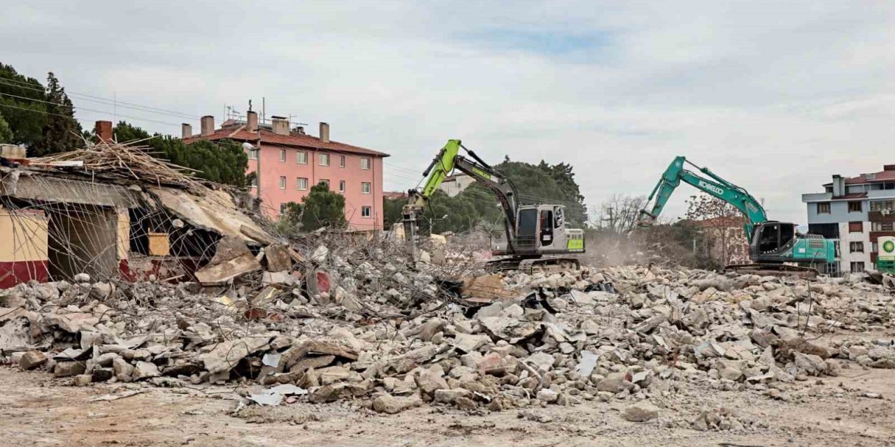 Buldan’a geç kalan yatırımlar Büyükşehir ile çözülüyor