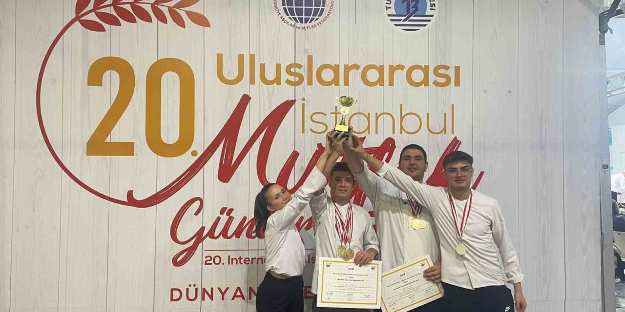 Çeşmeli öğrencilerden büyük başarı