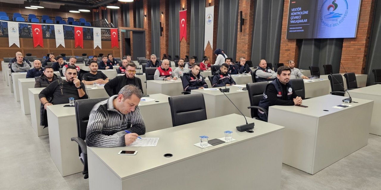 Pamukkale Belediyesi’nden vektörle mücadele eğitimi
