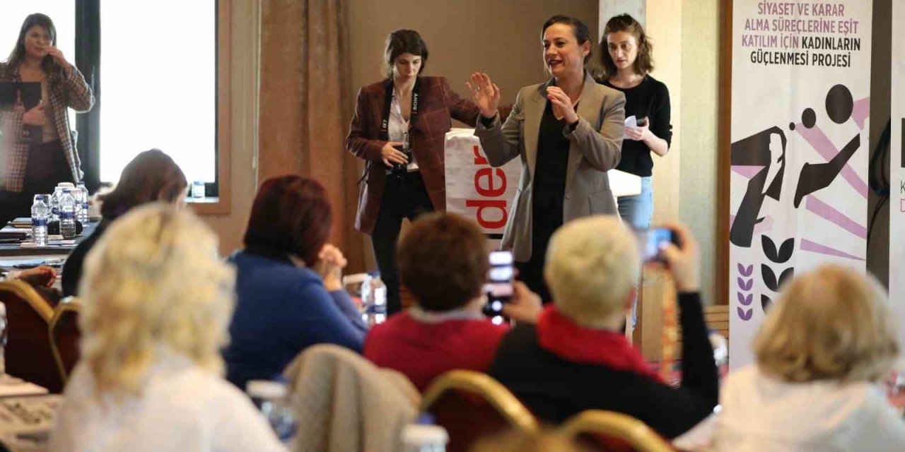 Başkan Filiz İzmir’de kadın adaylarla buluştu