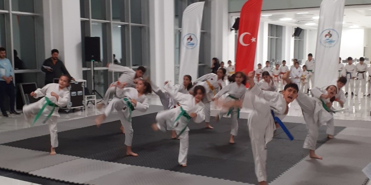 Minik kursiyerler kuşak atladı