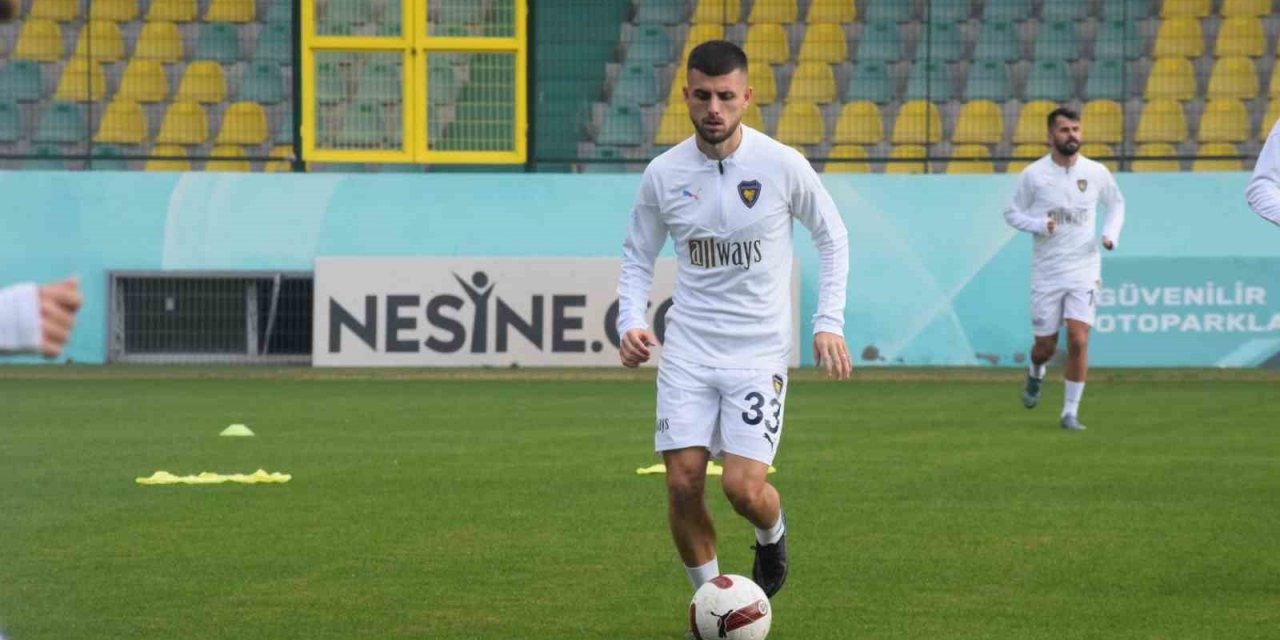 Bucaspor 1928’de Enes de gitti