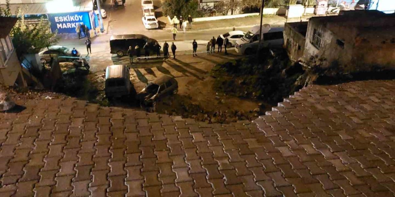Milas’ta toprak kayması