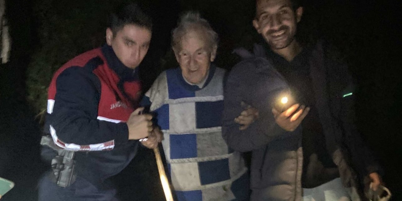 Mantar toplamak için gittiği ormanda kayboldu, jandarma ailesine teslim etti