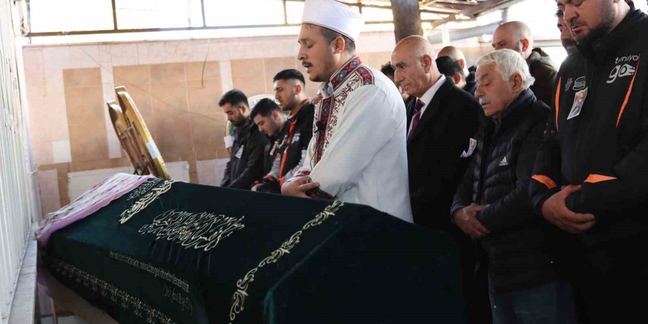Kazada hayatını kaybeden motokuryenin ağabeyi: "Bu işin peşini bırakmayacağız"