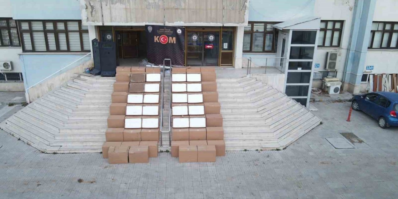 Denizli’de 1,5 milyona yakın sarma sigara yakalandı