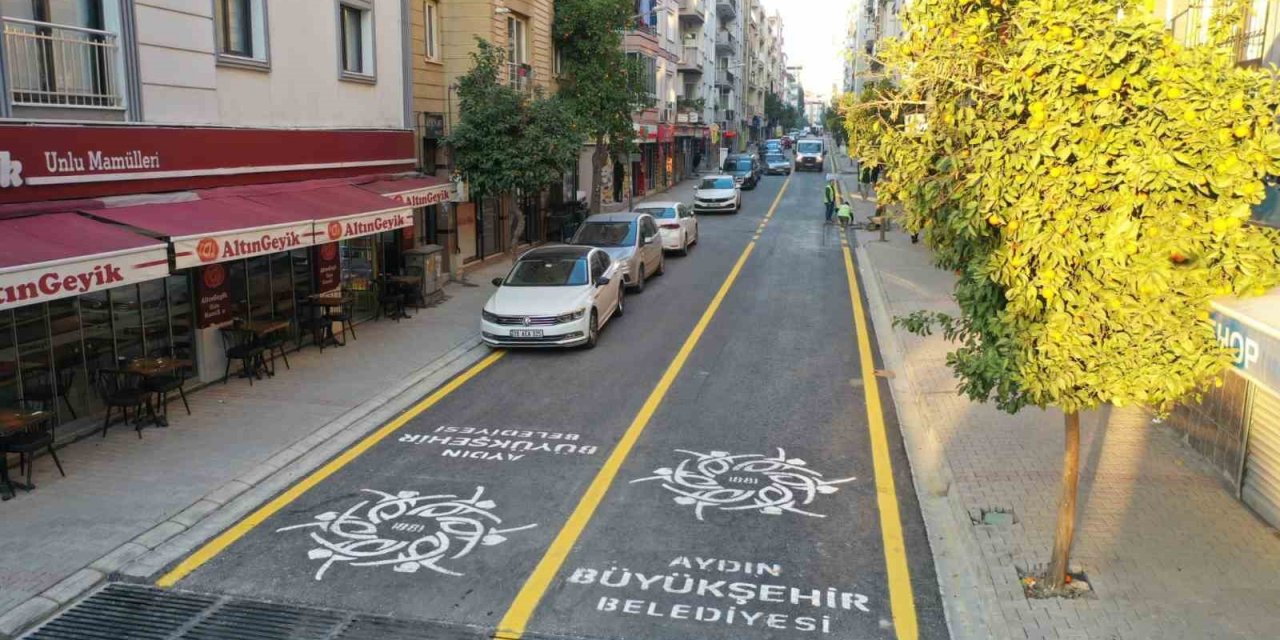 Aydın Büyükşehir Belediyesi Gençlik Caddesi’ni yeniledi
