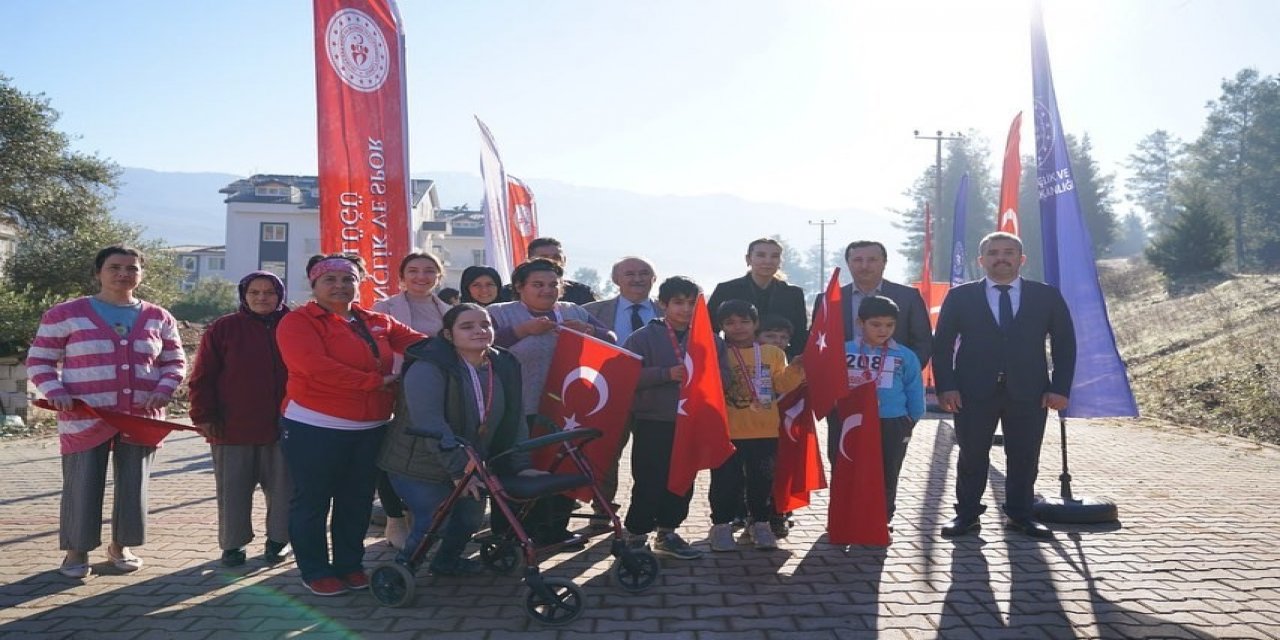 Seydikemer’de ’Büyük Atatürk Koşusu’ düzenlendi