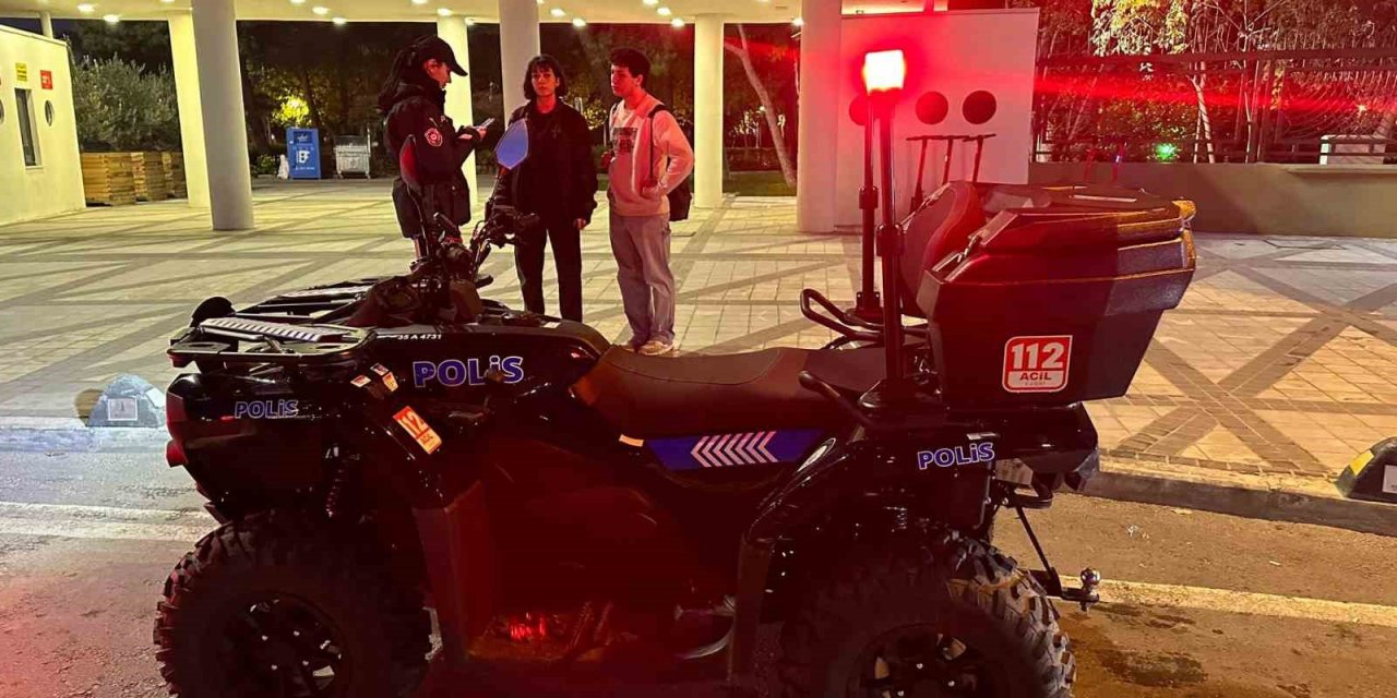 İzmir’de ATV’li polisler yılbaşında iş başında