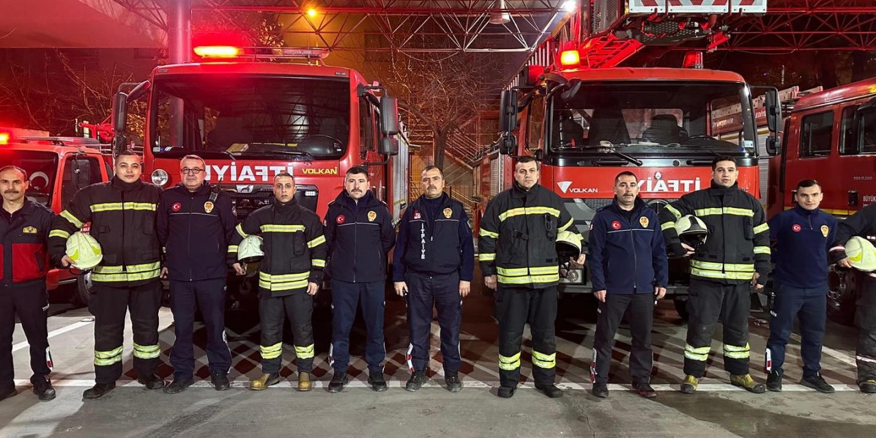 Yeni yıla çalışarak girdiler