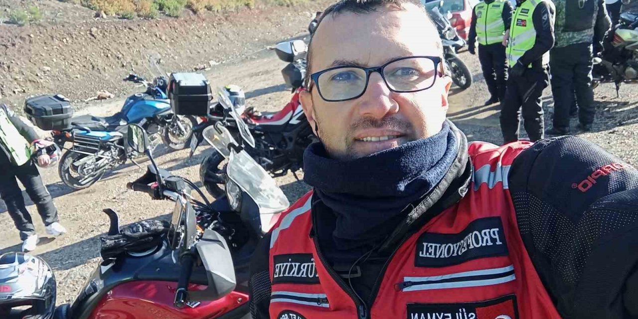 Yeni motoruyla kaza yapan balık tutkunu tarih öğretmeni hayatını kaybetti