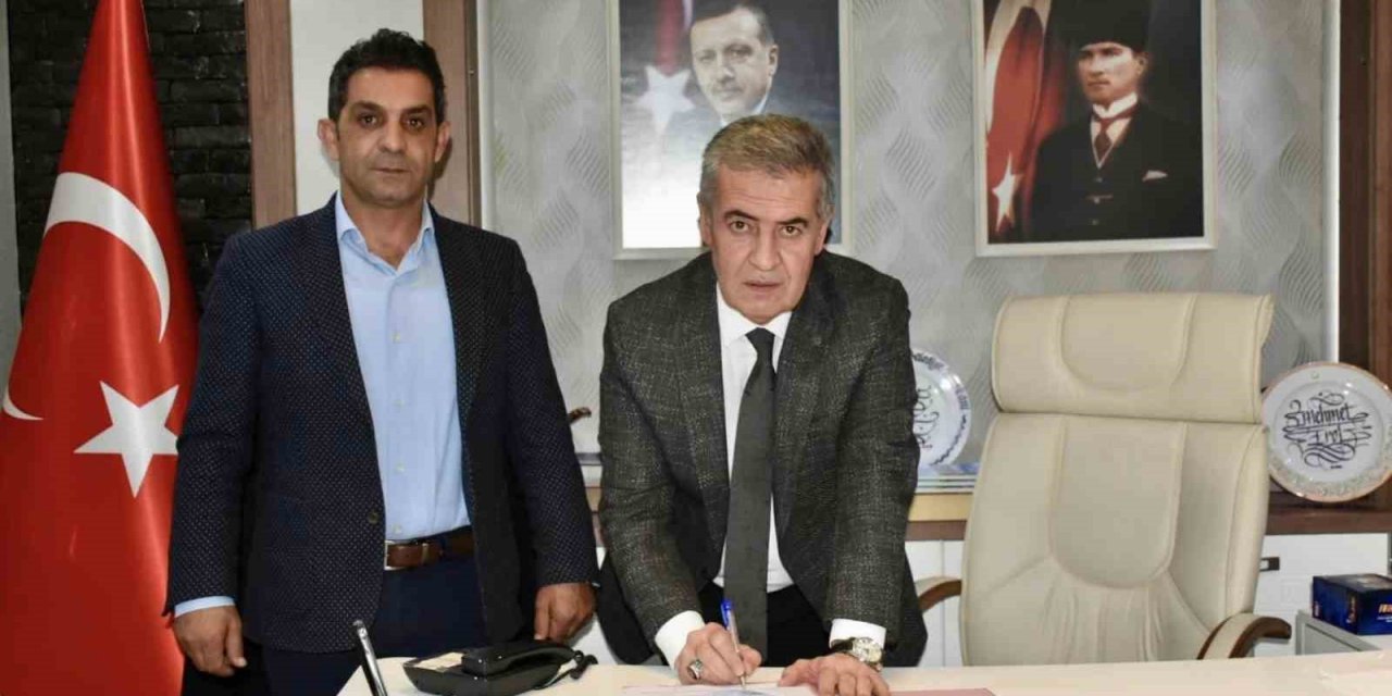 Buharkent’te pazaryeri için imzalar atıldı