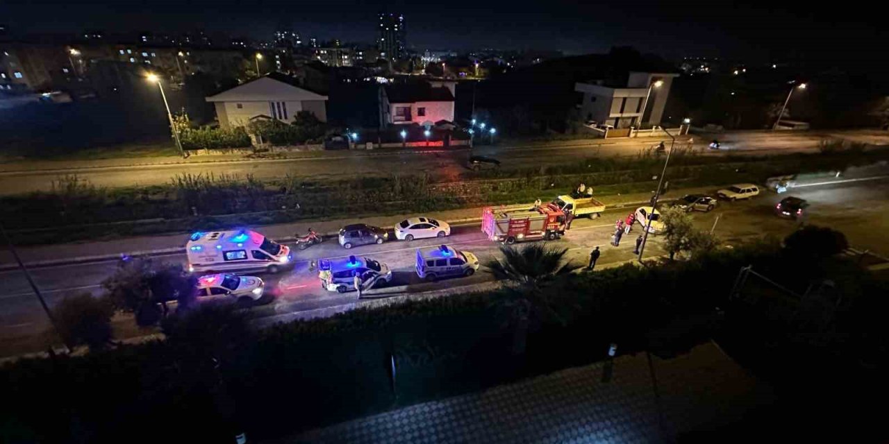 Kamyonet ile otomobil çarpıştı: 1 yaralı