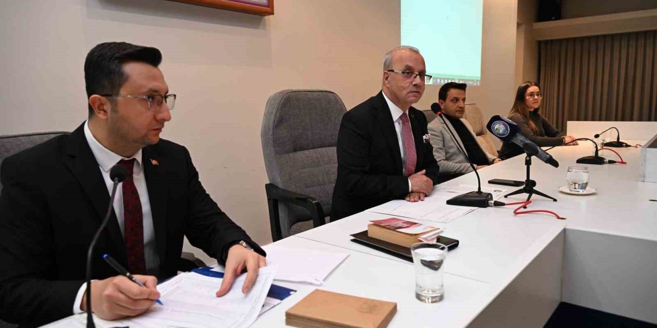 Salihli’de 2024’ün ilk meclis toplantısı gerçekleşti