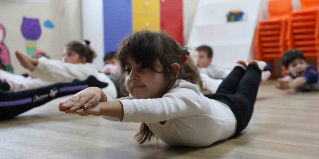 Aydın Büyükşehir’den miniklere bale eğitimi