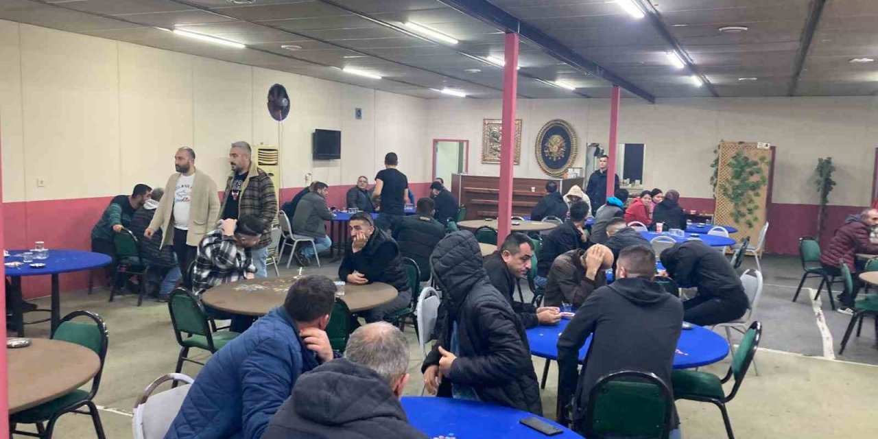 İzmir’de jandarmanın tombala baskınında ceza yağdı