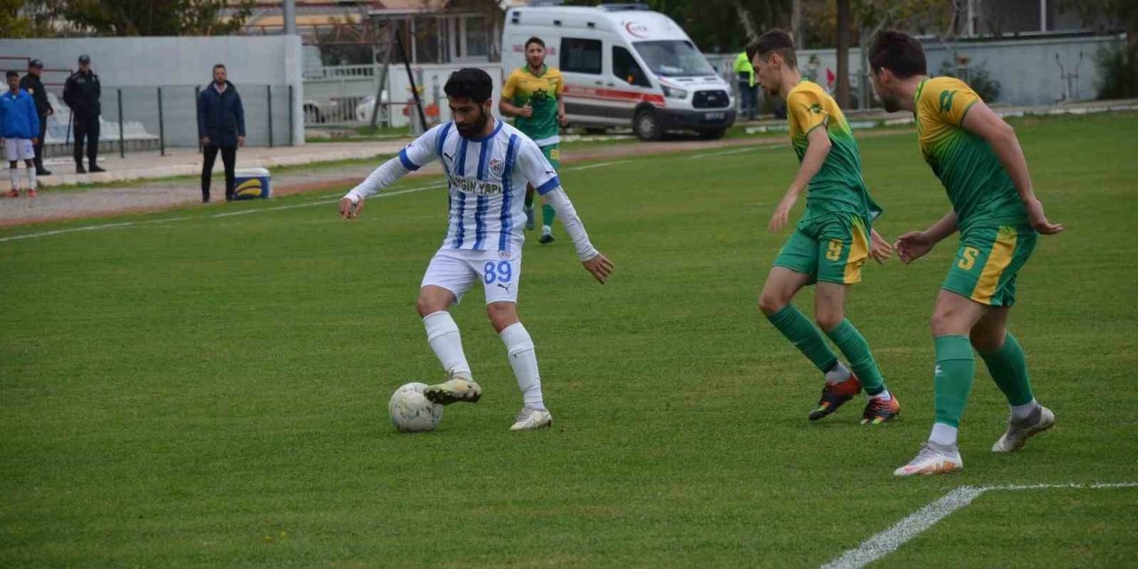 Didim Belediyespor, Sivaslı Belediyespor’u mağlup etti