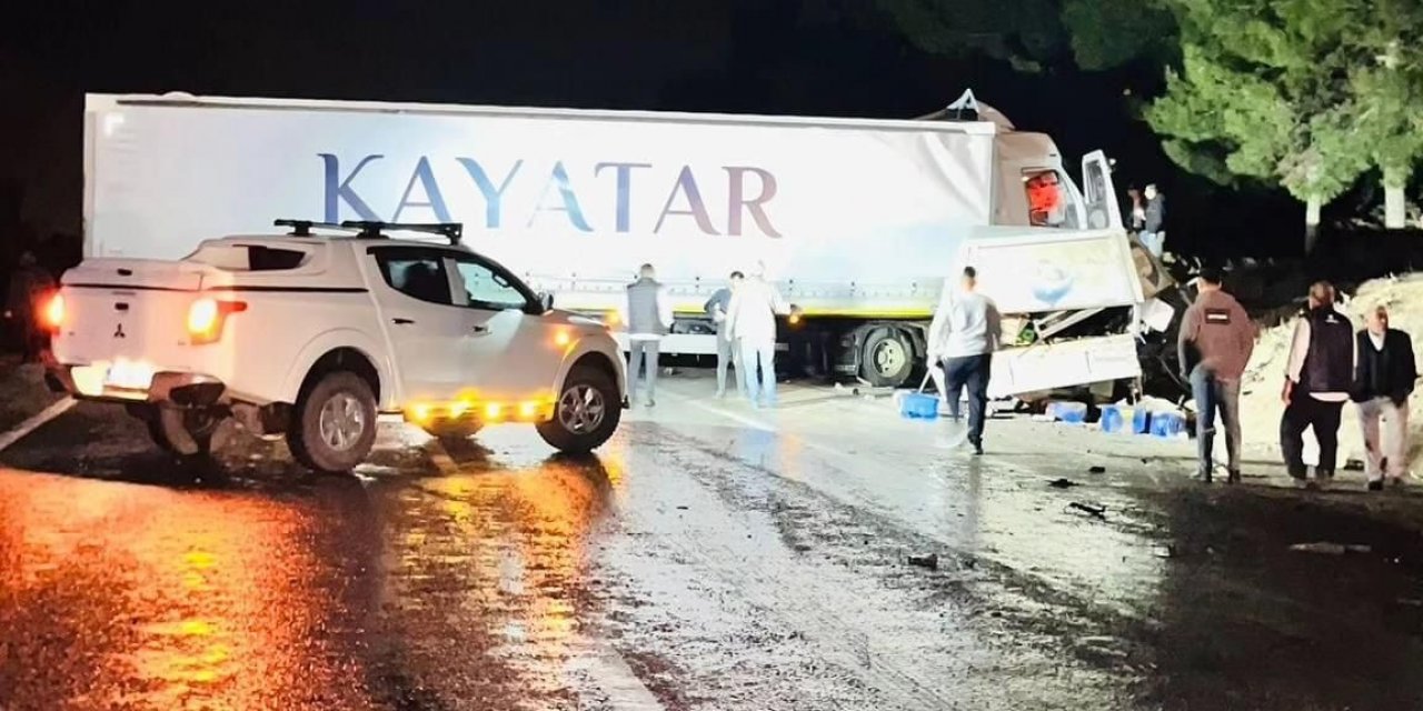 Tır ile transit çarpıştı:1 ölü, 3 yaralı