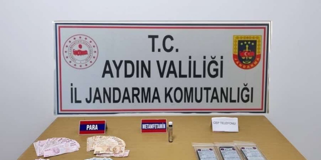Söke’de durdurulan araçta uyuşturucu ve para ele geçirildi
