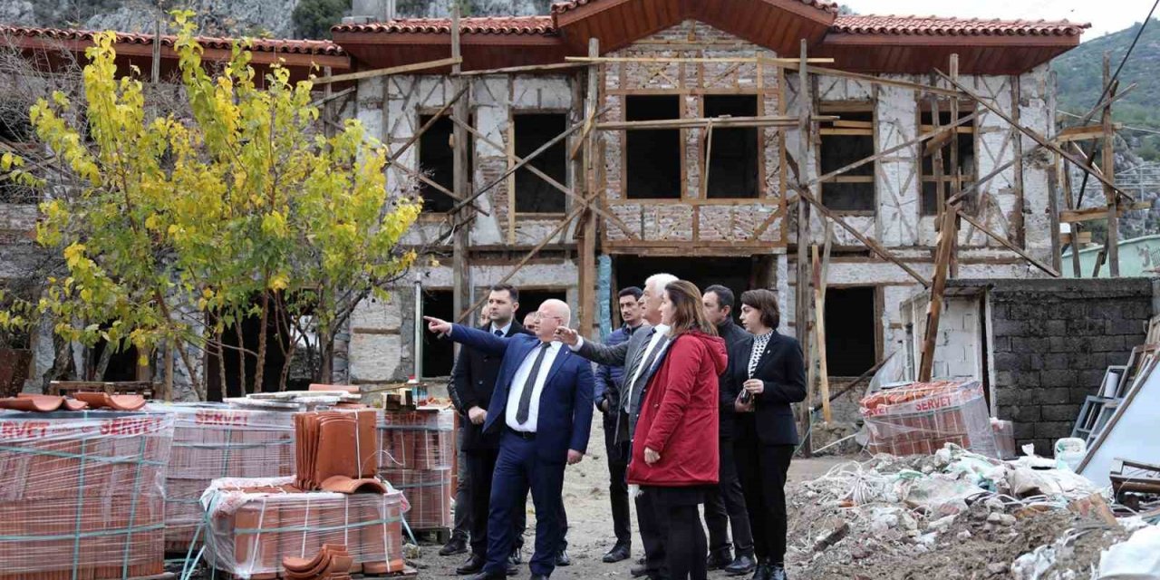 Başkan Gümüş: ‘Kültürel mirasımıza sahip çıkıyoruz’