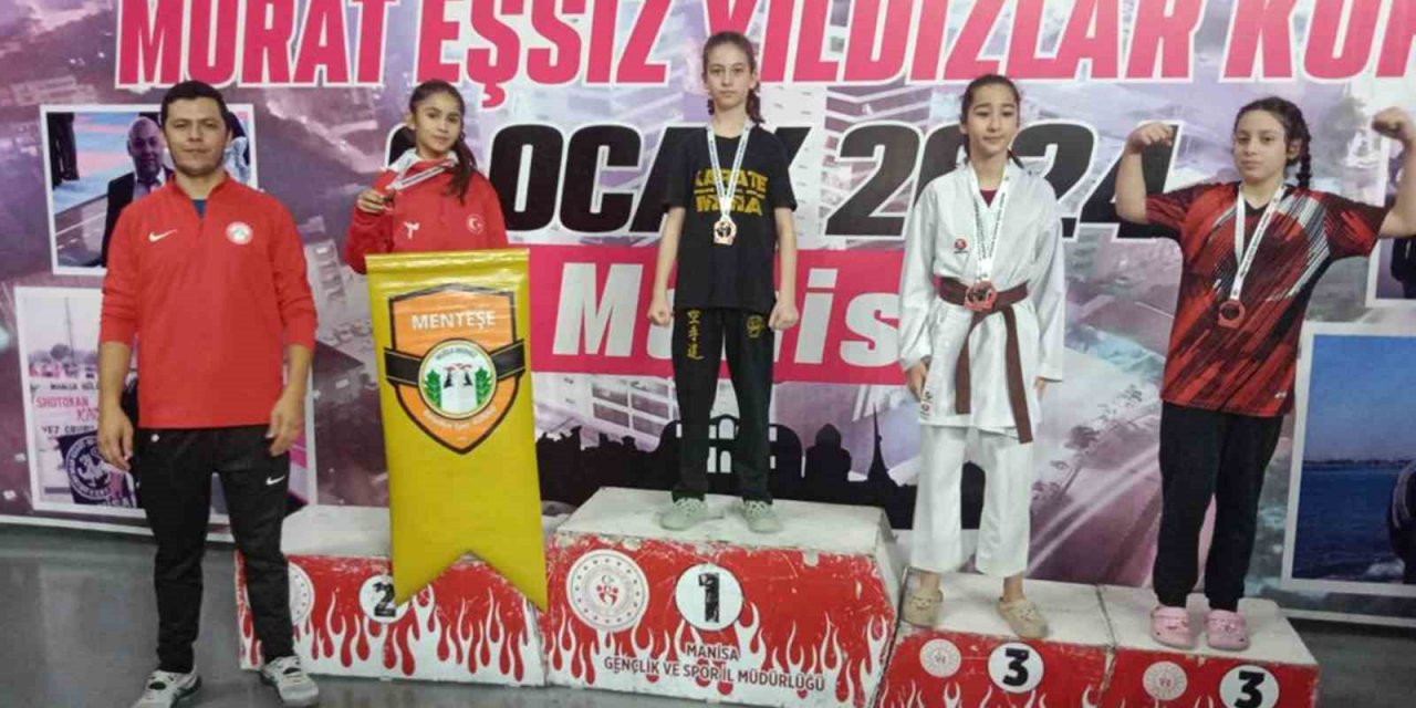 Menteşe’nin minik karatecileri madalyalar ile döndü