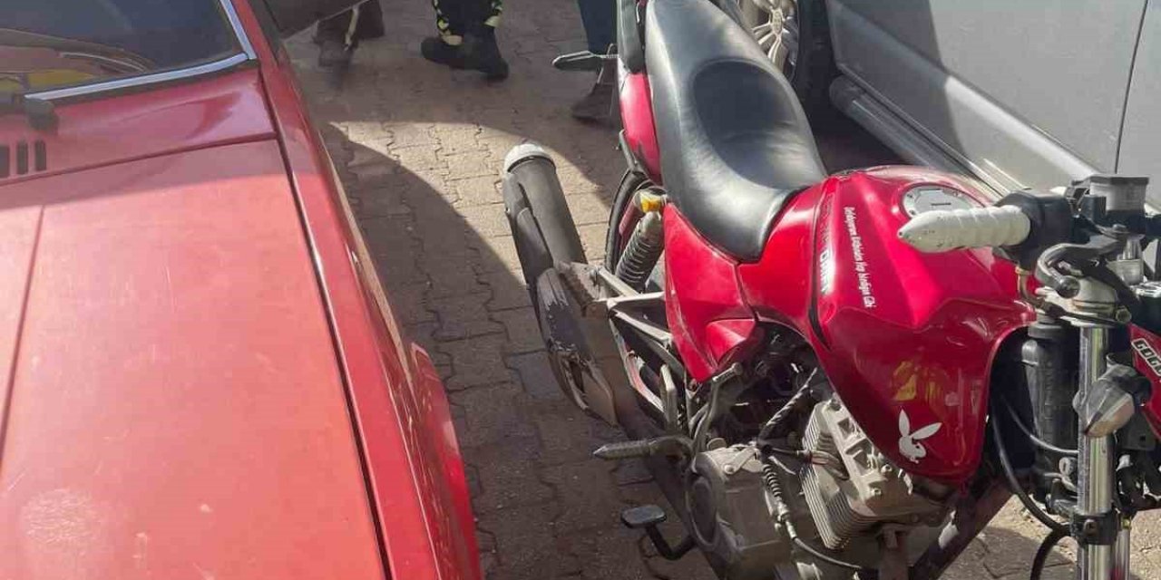 Polisin dikkati ile sahte plakalı motosiklet ele geçirildi