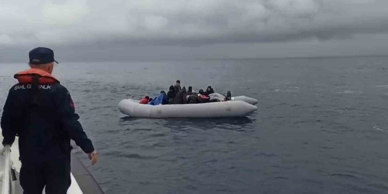 Aydın’da 33 düzensiz göçmen kurtarıldı