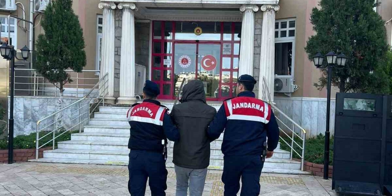 Aydın’da 9 ayrı suçtan 7 yıldır aranan şüpheli sahte kimlikle yakalandı