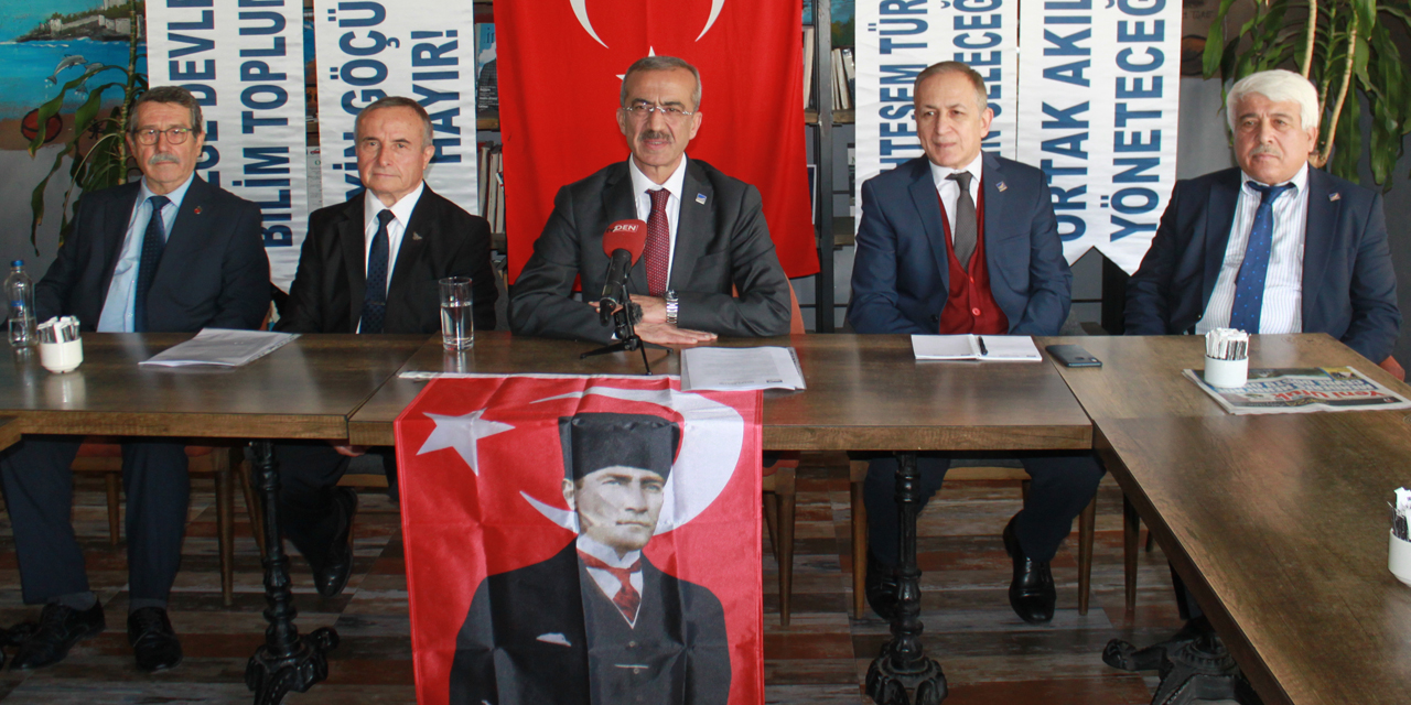 Millet Partisi Genel Başkanı Nacar, Aydın Büyükşehir adayını açıkladı