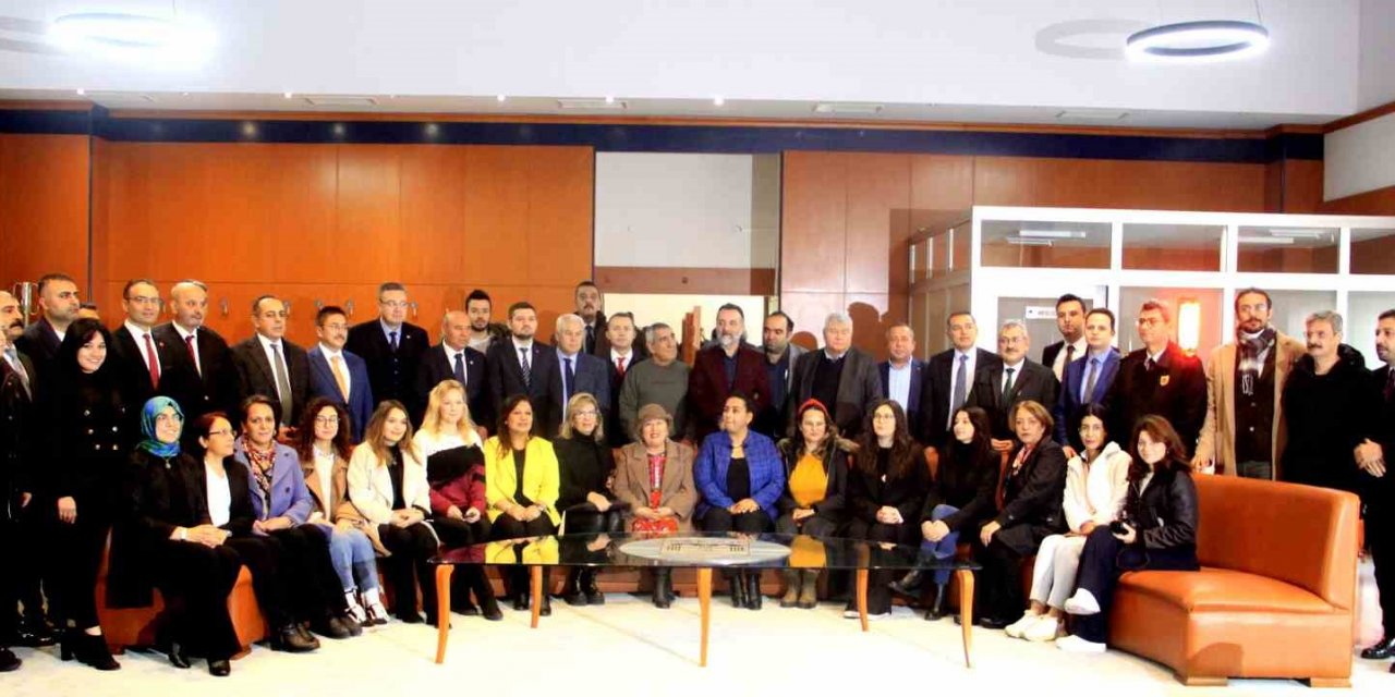 Muğla İletişim Bölge Müdürlüğü ekipleri gazeteciler ile bir araya geldi